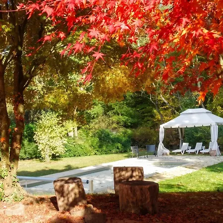 Сasa de vacaciones Spacieuse Avec Piscine Privée à *