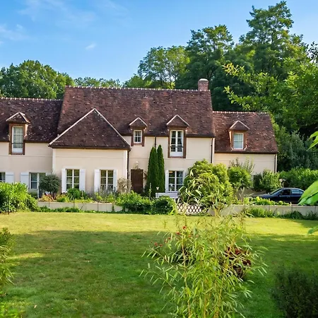 Spacieuse Avec Piscine Privée à *